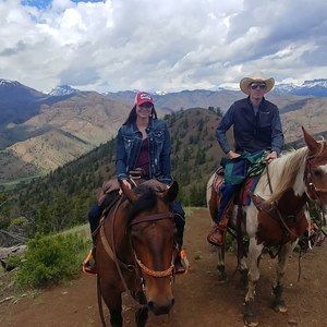 Meet your Posher, Garrett